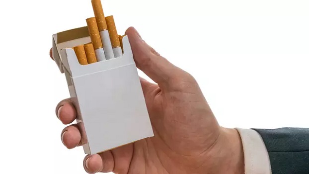 Warga Miskin Lebih Prioritaskan Beli Rokok daripada Pendidikan dan Kesehatan 