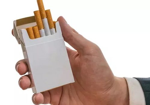 Warga Miskin Lebih Prioritaskan Beli Rokok daripada Pendidikan dan Kesehatan